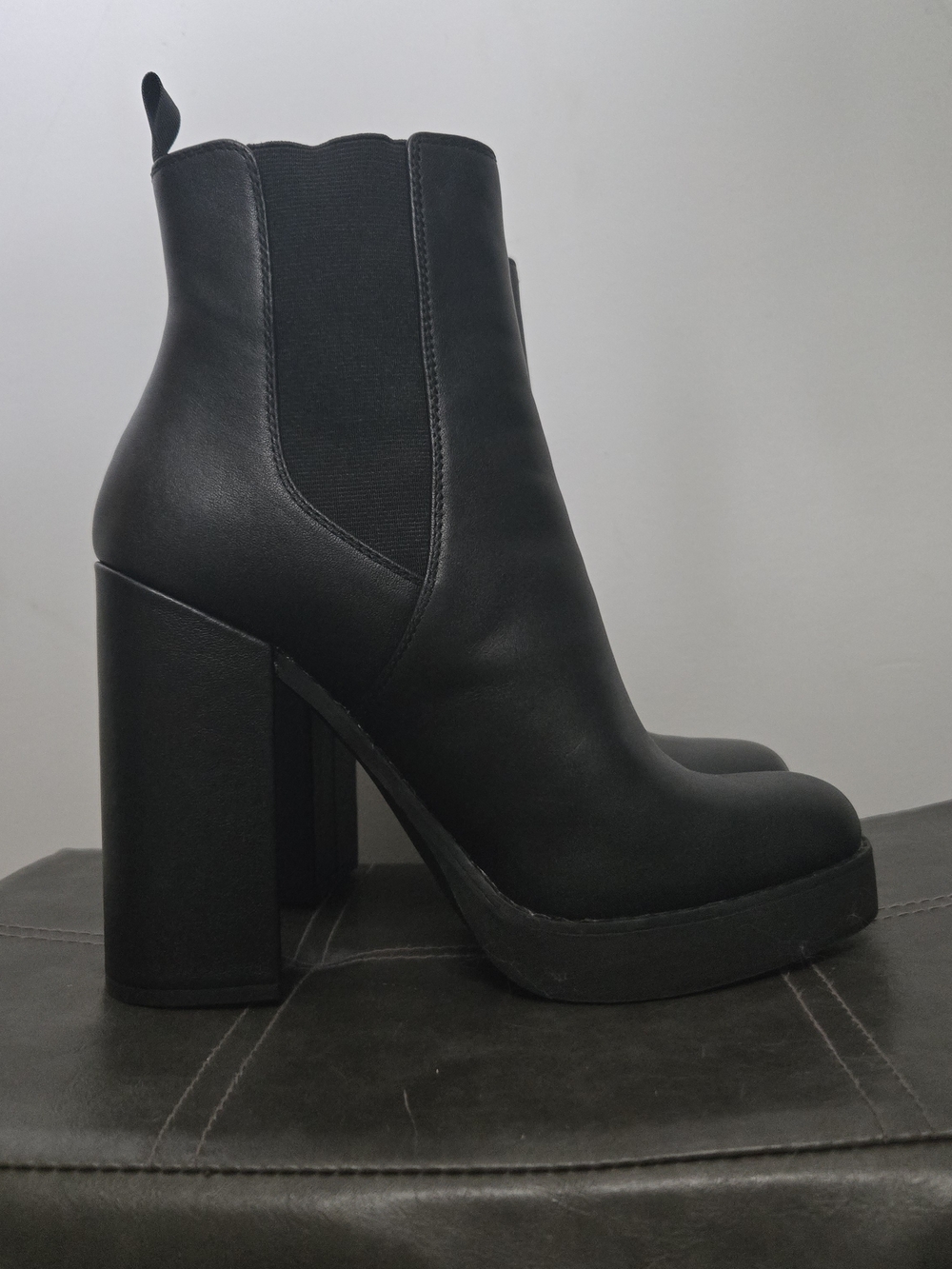 Steve Madden Black Platform Block-Heel Chelsea Boot